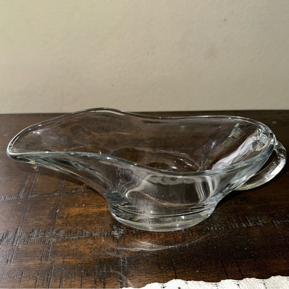 Vintage Anchor Hocking Traditional Glass Gravy Boat-Made in USA